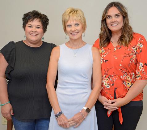 Holscher celebrates retirement, Waubay clinic crew prepares