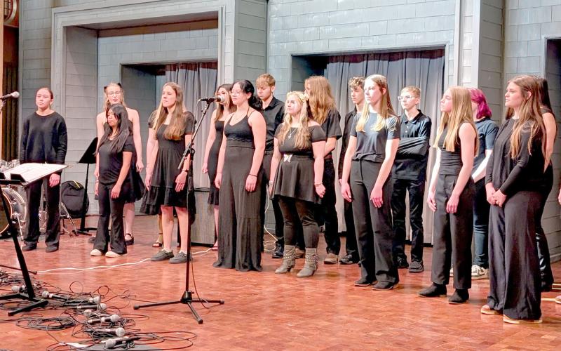 JAZZ BAND PLACES AT FESTIVAL