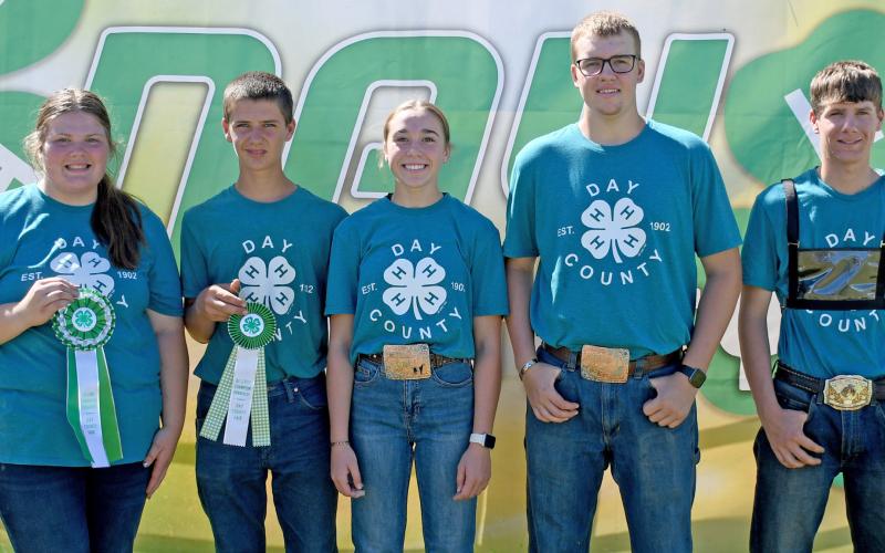 Senior showmanship winners for 4-H dairy goat were, from left, grand champion Kayla Fischer, reserve grand champion Knute Hemmingson, Macee McGregor, Blaise McGregor and Levi Hemmingson. Reporter &amp;amp; Farmer | Amanda Dulitz