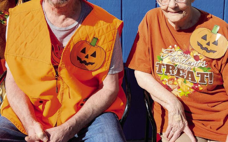 King Daryl “Rusty” Adair and Queen Barbara Nugent were chosen Pumpkin Fest royalty at Strand-Kjorsvig Living Center, Roslyn. Reporter &amp;amp; Farmer | Subscriber snapshot