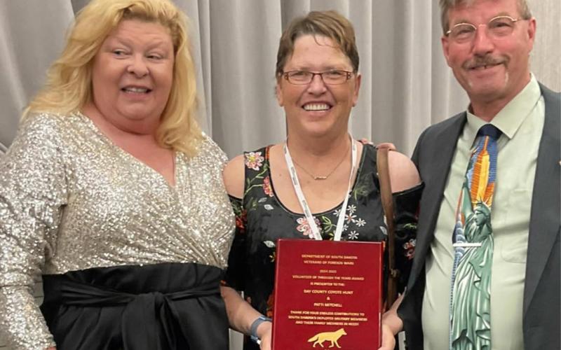 Pictured are VFW State Commander Glynis Collier, Patti Mitchell and past State Commander Rick Williamson Reporter &amp;amp; Farmer | subscriber snapshot