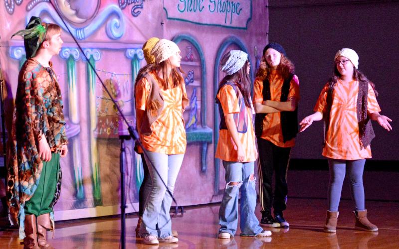 Webster Area Schools played host to the Dakota Players March 14. They put on a musical production – which student-actors had only a week to practice – depicting a spin on the classic “Emperor’s New Clothes” story. Pictured from left are Dakota Players director Grant Meyers, Webster Area students Ashley Rumpca (behind), Hannah Crawford, Dawn Heer, Kalli Holman and Lyric Cyrus. Reporter &amp;amp; Farmer | Amanda Dulitz