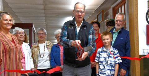 Monte-Fran Rougemont Library grand opening