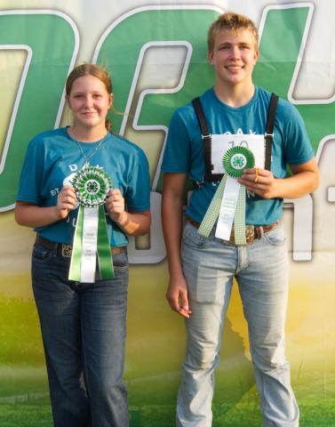 Junior swine showmanship placers at the Day County Fair are, from left, grand champion Karsyn Gaikowski and reserve champion Aiden Gaikowski. Reporter &amp; Farmer | Leyton Beardslee