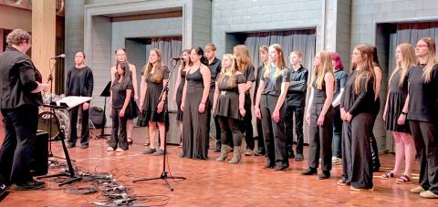 JAZZ BAND PLACES AT FESTIVAL
