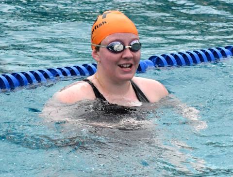 Callie Shoemaker treading water at a Webster Area High School Swim Practice Reporter &amp; Farmer | Luke Caputo