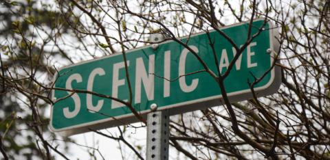 A street sign of Scenic Avenue at Pickerel where Kosciusko Township board members have decided to close what is the only public road into the housing development there. Reporter &amp; Farmer | Amanda Dulitz