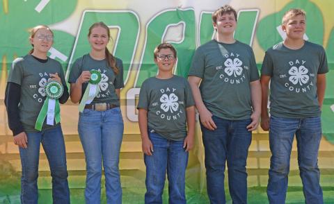 Junior swine showmen at the Day County Fair were, from left, grand champion Brooke Meland, reserve champion Claire Torrence, third place Parker Zirbel, fourth place Carson Fischer and fifth place Aiden Gaikowski. Reporter &amp; Farmer | Annie Witt