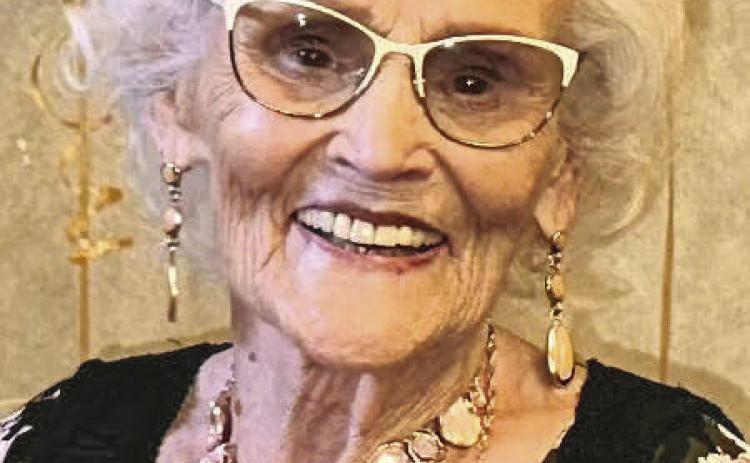 Karen McMacken Ellis was recognized as the oldest attendee at the Bradley reunion. Reporter & Farmer | Subscriber snapshot