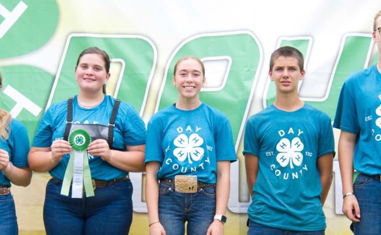 Senior sheep showmanship placers at the Day County Fair Aug. 8 are, from left, grand champion Mackenzie Atherton, reserve champion Adaline Larson, third place Macee McGregor, fourth place Knute Hemmingson and fifth place Blaise McGregor. Reporter &amp; Farmer | Leyton Beardslee