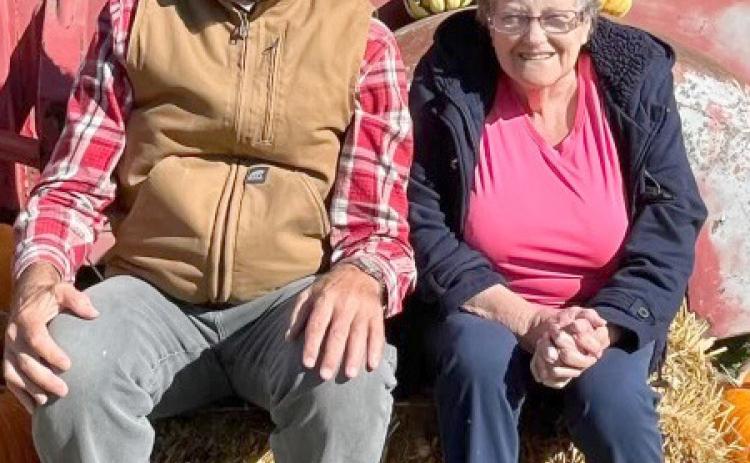 Frank Roitsch and Susan Meier were chosen Pumpkin Fest king and queen at Sun Dial Manor, Bristol. Reporter &amp; Farmer | Subscriber snapshot